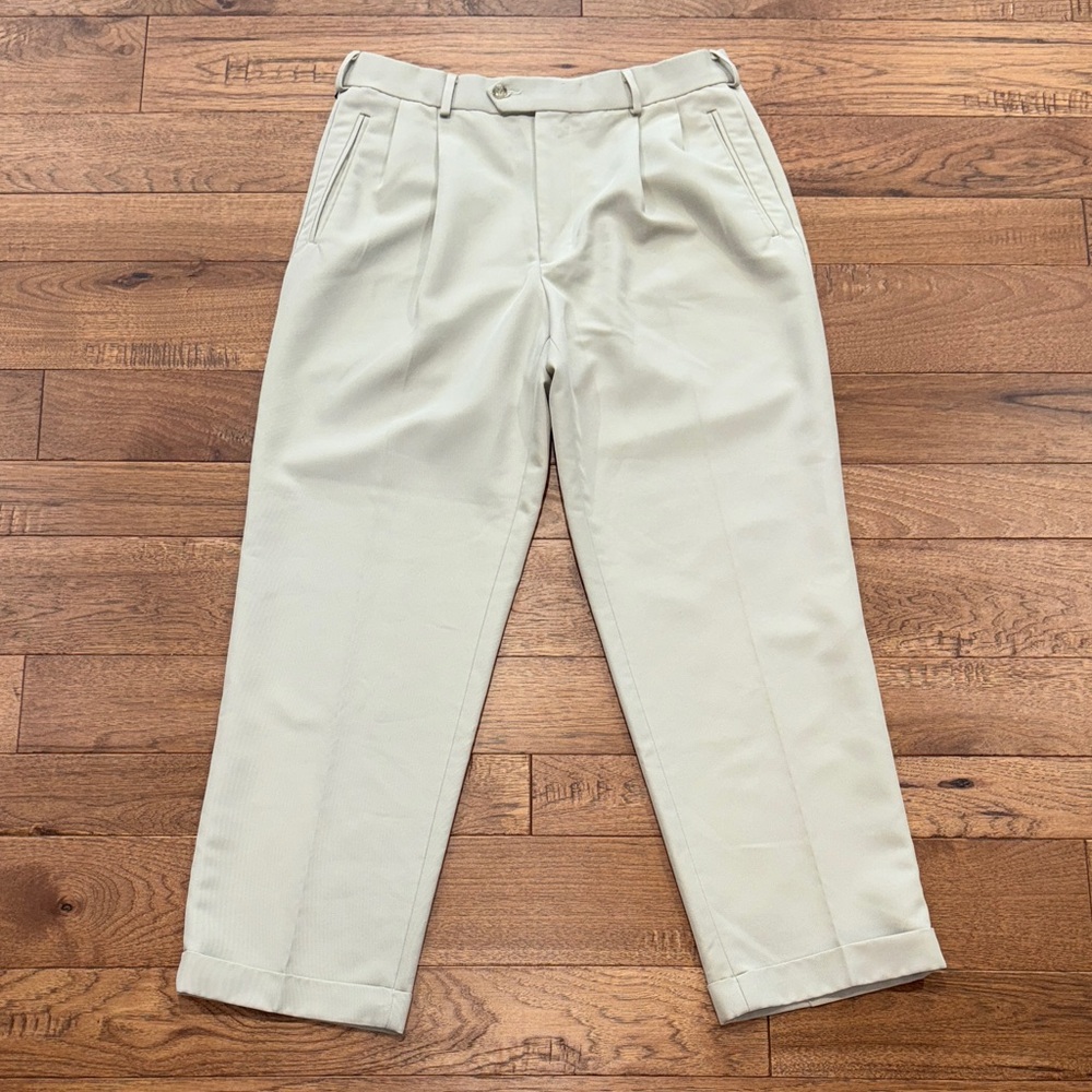 Dockers Men’s Premium Pleated Relaxed Fit Tan Dress Pants - Size 34x30